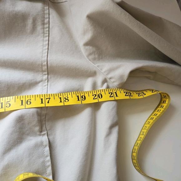 L.L. Bean Barn Jacket Women's Size S Lined Quilted Corduroy Coat Button Front - Picture 6 of 7